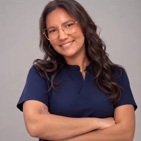 Dra. Arianne Peraza