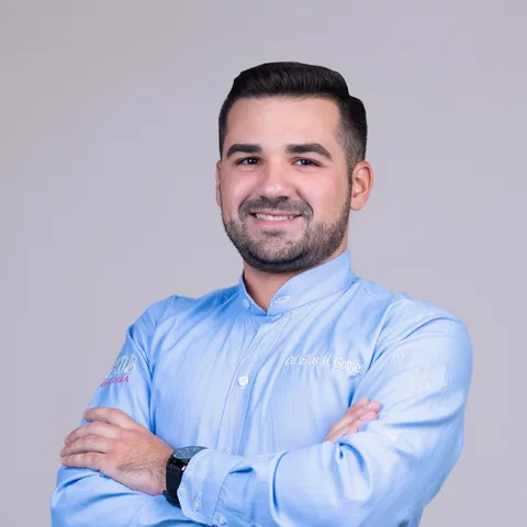 Dr. Elías Gomes